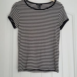 FOREVER 21 STRIPED TEE